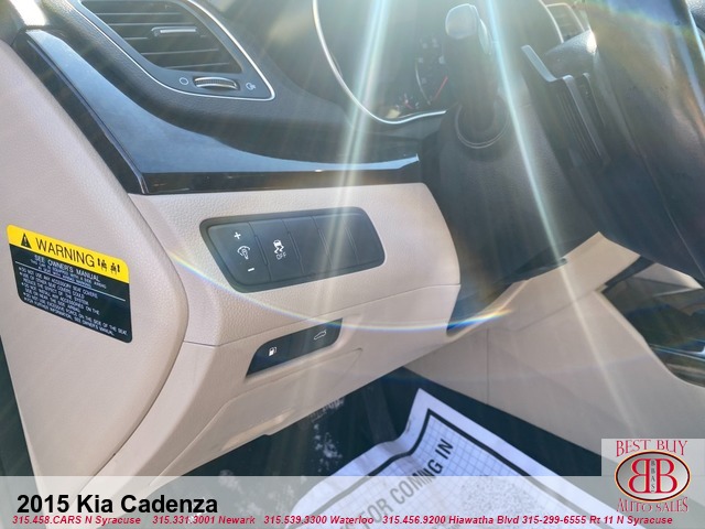 2015 Kia Cadenza Sedan