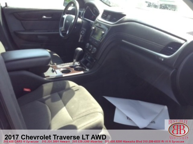 2017 Chevrolet Traverse LT AWD