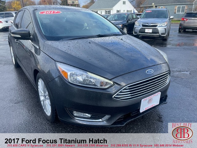 2017 Ford Focus Titanium Hatch