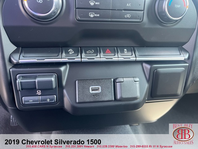 2019 Chevrolet Silverado 1500 Custom Trail Boss Z71 4X4 Double Cab