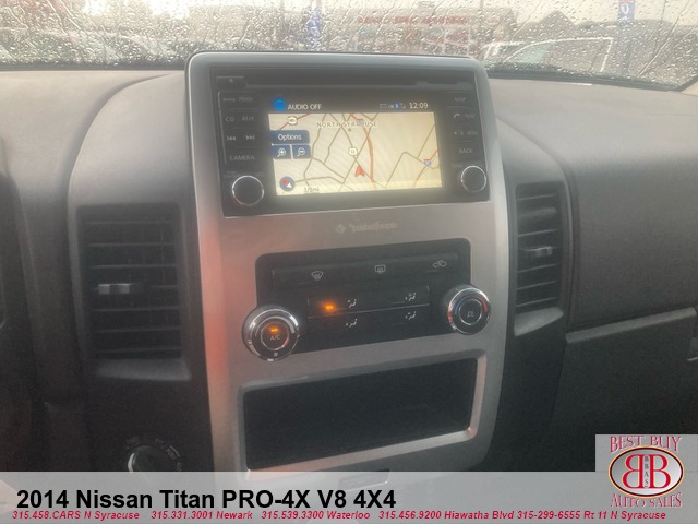 2014 Nissan Titan PRO-4X V8 Crew Cab 4X4