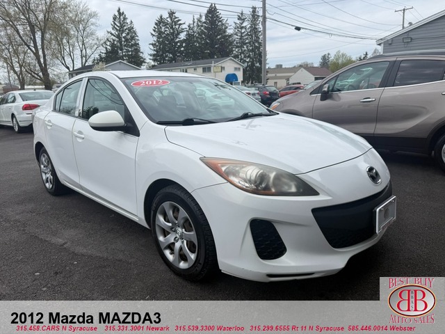 2012 Mazda MAZDA3 i Sport 4-Door