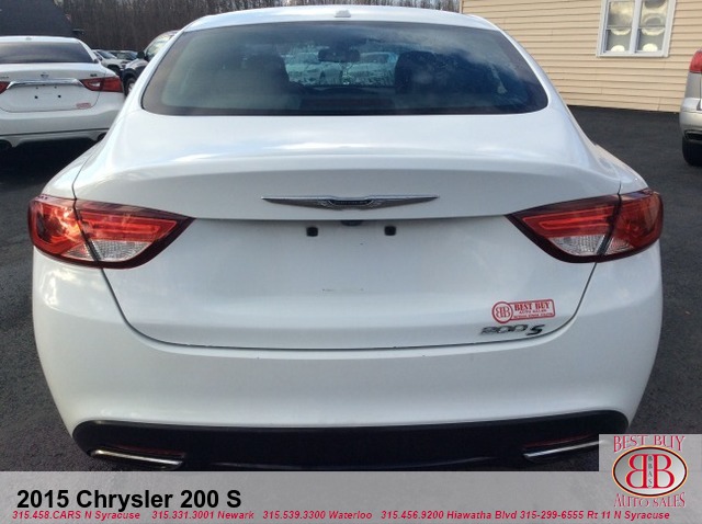 2015 Chrysler 200 S