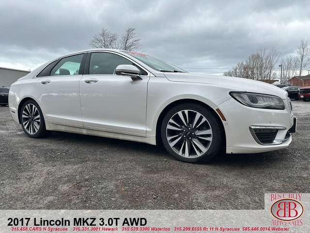 2017 Lincoln MKZ Reserve's photo