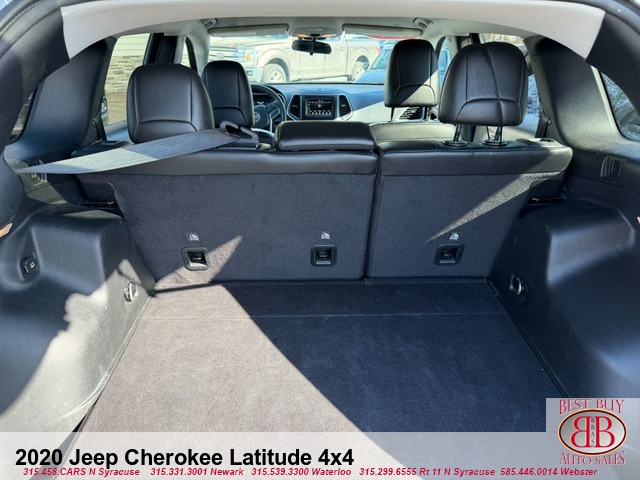 2020 Jeep Cherokee Latitude 4X4 INCOMING