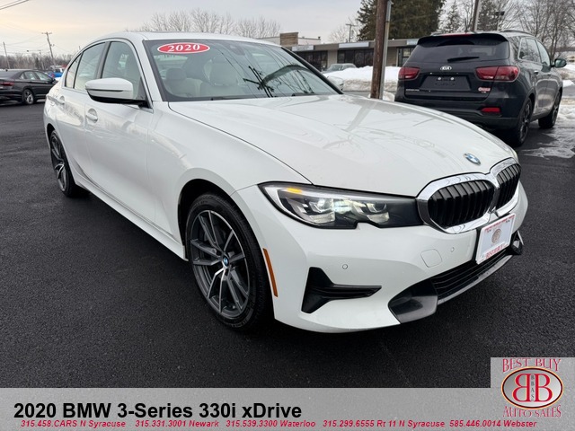 2020 BMW 3 Series 330i's photo