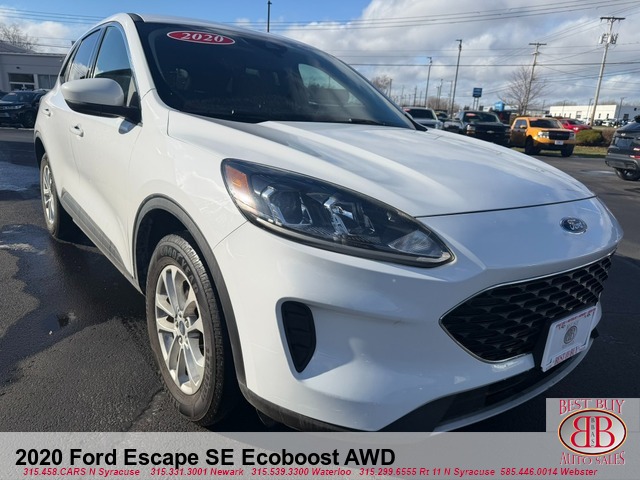 2020 Ford Escape SE's photo